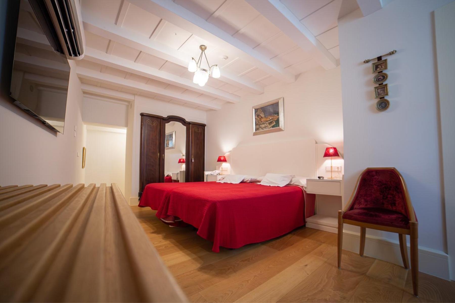 Hotel Monumento Pazo De Orban Lugo Kamer foto