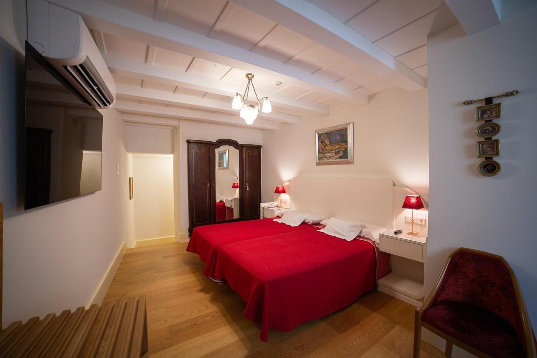 Hotel Monumento Pazo De Orban Lugo Kamer foto