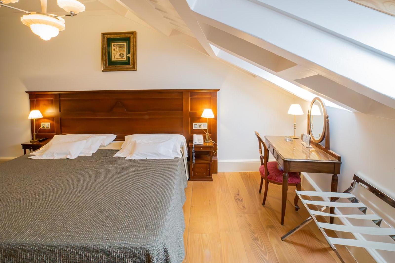 Hotel Monumento Pazo De Orban Lugo Kamer foto