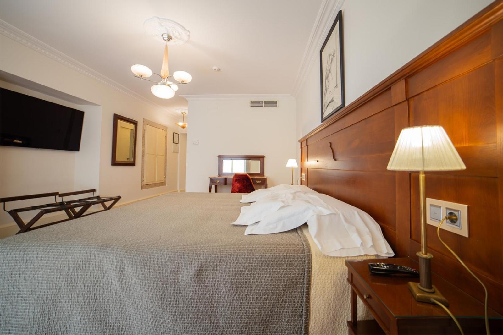 Hotel Monumento Pazo De Orban Lugo Kamer foto